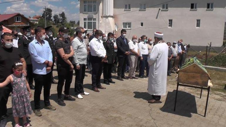 Zincirleme kazada öldü, şehit kardeşinin yanına defnedildi