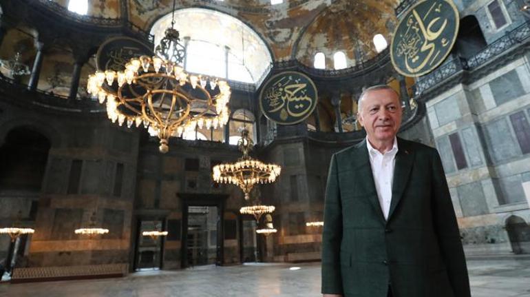 Son dakika... Cumhurbaşkanı Erdoğan Ayasofya Camiinde