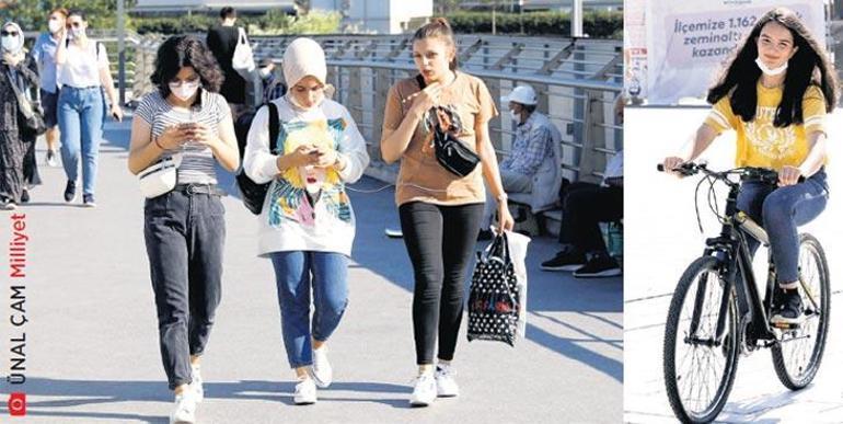 ‘Geleceğe yönelik kaygı duyuyorlar’