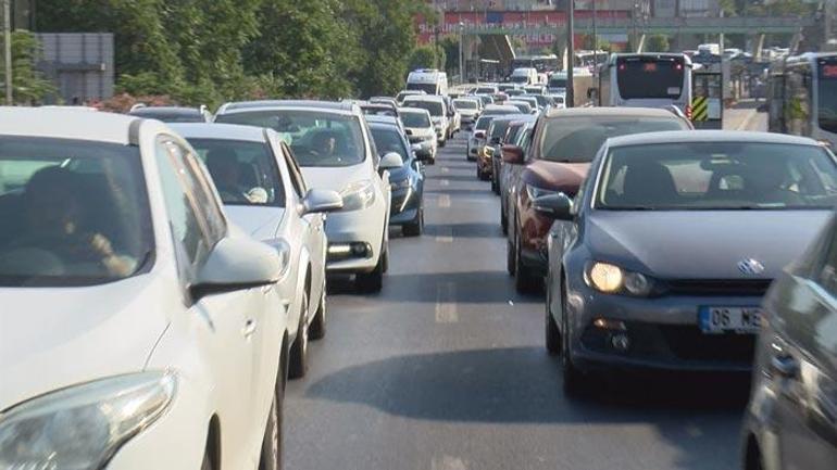 Trafik durma noktasına geldi Çalışmalar 18 Ağustosa kadar devam edecek