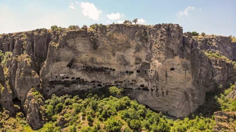 İnönü Mağaraları tarihi ve doğasıyla görenleri hayran bırakıyor