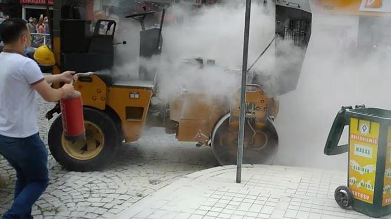 İş makinesi alev aldı, operatör yardım etmeyenlere tepki gösterdi İnsanlar çok değişti