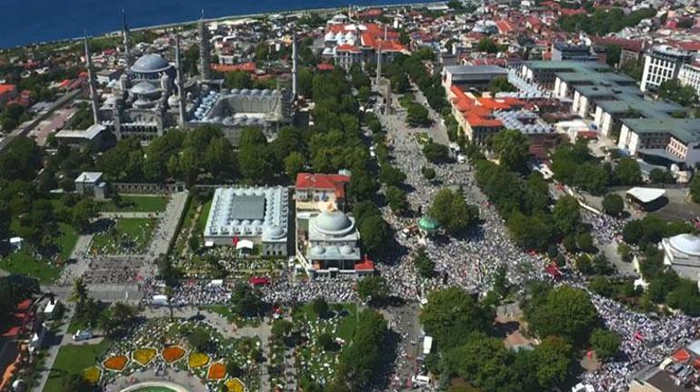 Son dakika... Ayasofya Camiinde tarihi gün 86 yıl sonra ilk namaz...