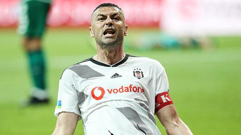 Burak Yılmaz: Türk futbolcular hain ilan ediliyor