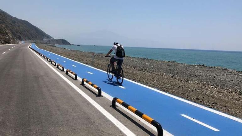 Dünyanın en uzun bisiklet yolu bisikletçilerin gözdesi oldu