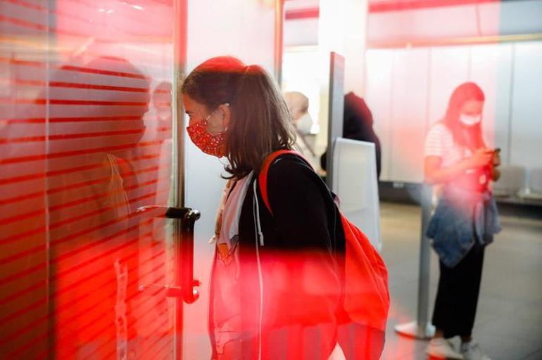 Avrupayı yeniden kasıp kavuruyor Koronavirüste ikinci dalga başladı
