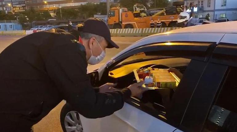 Vali Yerlikayadan İstanbullulara sürpriz Motorla geldi...