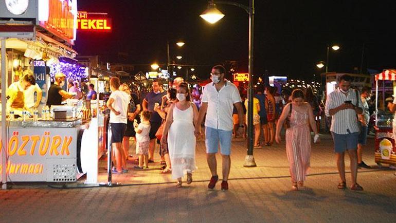 Cunda adasında bayram yoğunluğu