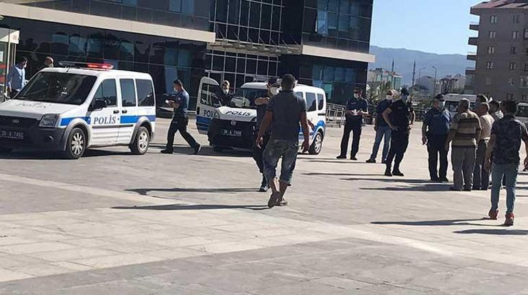 Kayseri Adliyesinde demir çubuklu kavga 2 yaralı, 13 gözaltı