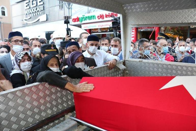 Şehit Yüzbaşı son yolculuğuna uğurlandı