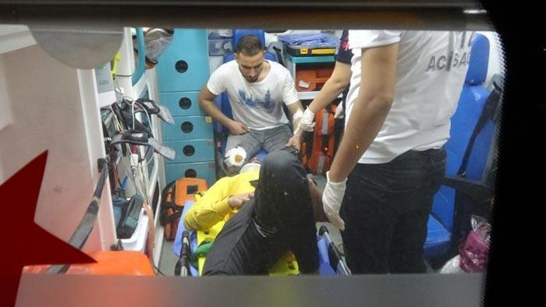 Adanada iki motosiklet çarpıştı 1 ağır 3 yaralı