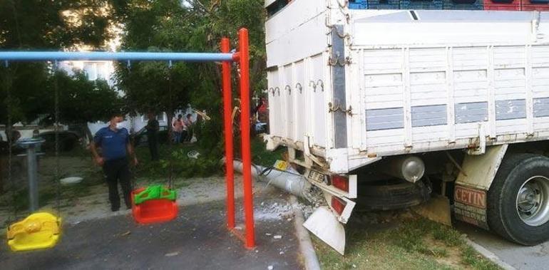 Faciaya ramak kala Çocuklar son anda kurtuldu