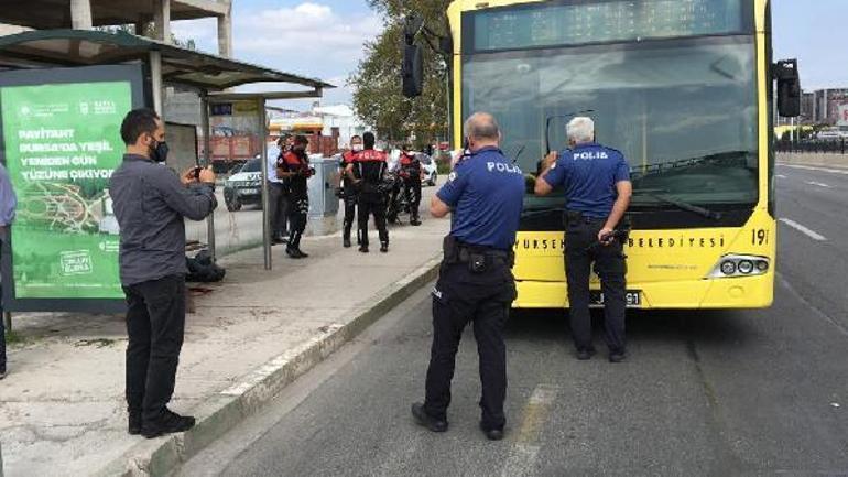 Halk otobüsü şoförü, maske tartışmasında yolcuyu bıçakladı