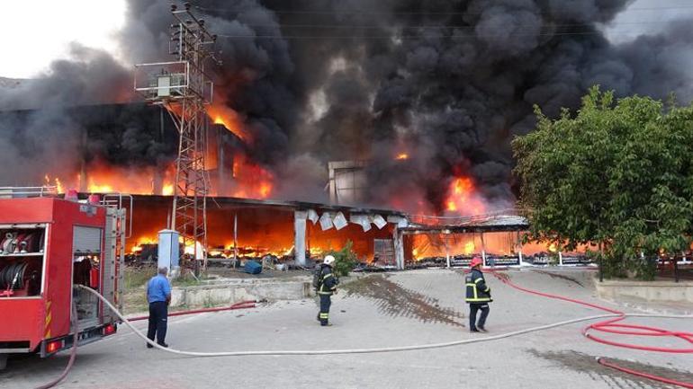 Son dakika... Tokat’ta AVM yangını, iş yeri sahipleri gözyaşlarına boğuldu
