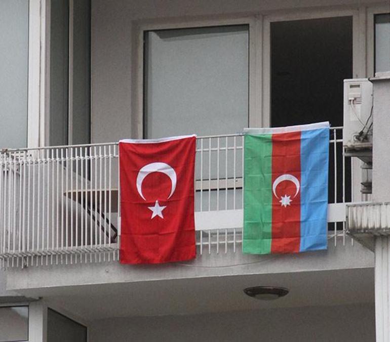 İzzet Yıldızhandan Azerbaycana destek