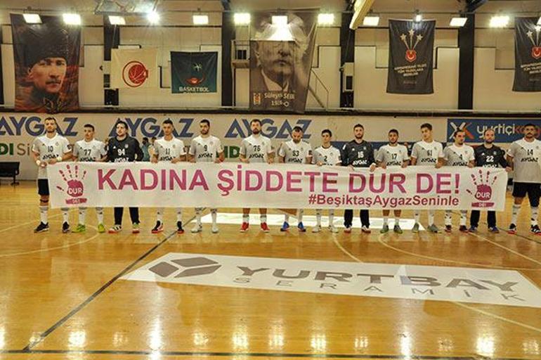 Beşiktaş Başkanı Çebi, Pınar Gültekinin ailesini ağırladı