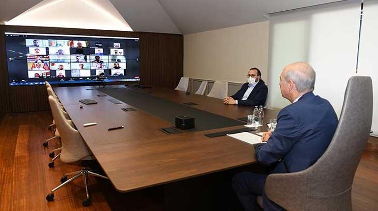 Numan Kurtulmuş, TÜGVA Ödül Töreninde konuştu