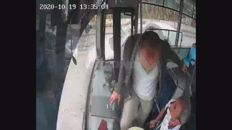 İstediği yerde inmek isteyen yolcu, seyir halindeki otobüsün frenine bastı