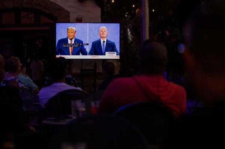 Son dakika: Trump-Biden dünyanın gözü önünde son kez çarpıştı Canlı yayında bomba sözler...