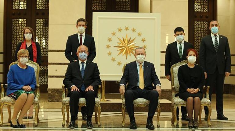 Büyükelçiler, Cumhurbaşkanı Erdoğana güven mektubu sundu