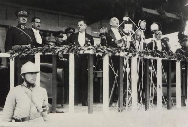 29 Ekim fotoğrafları, mesajları, görselleri ve sözleri 29 Ekim Cumhuriyet Bayramı resimli sözleri ve mesajları için TIKLA