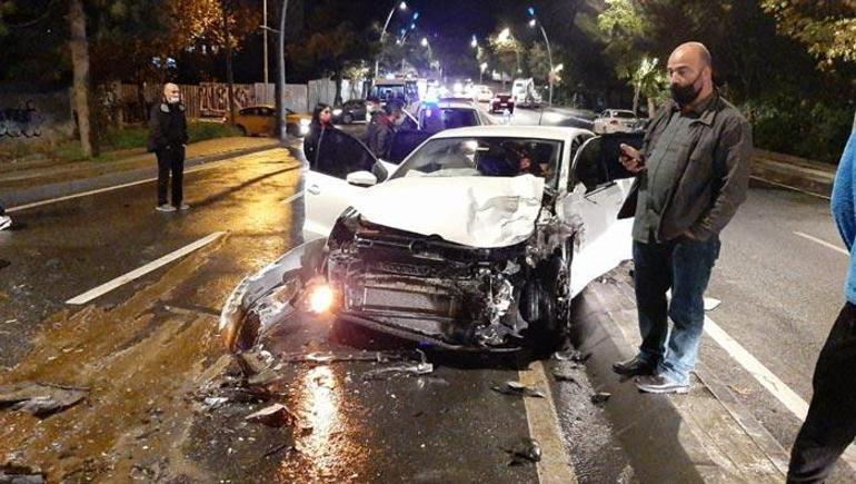 Büyükçekmecede zincirleme kaza: 5 yaralı