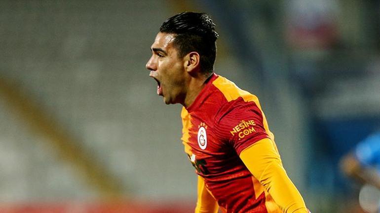 Son dakika - Galatasarayda forveti Falcao belirleyecek