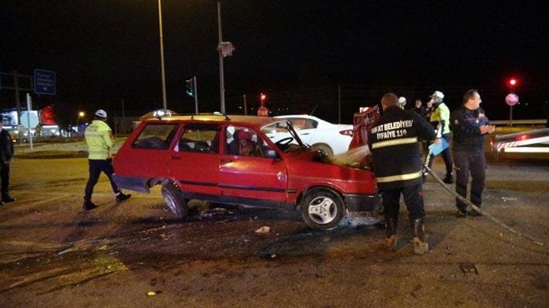 Kırmızı ışıkta geçti: 4 yaralı