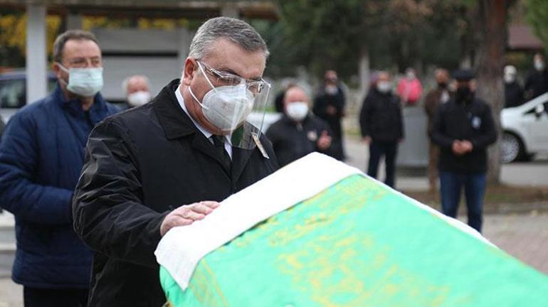 Belediye başkanının şoförü Covid-19dan hayatını kaybetti