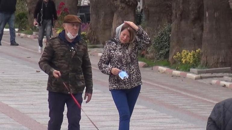 Silivride sahilde koronavirüs önlemleri hiçe sayılıyor