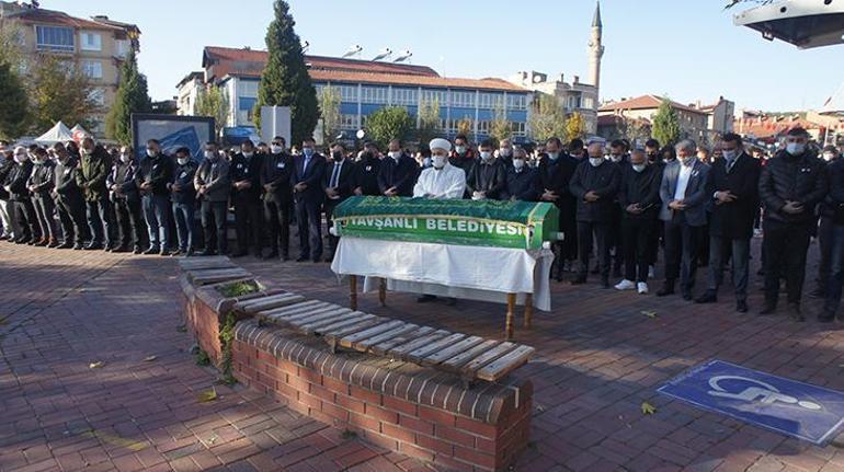 MHP Tavşanlı İlçe Başkanı Akın Kaygısızın cenazi toprağa verildi
