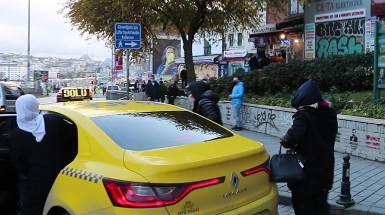 “Yolda kaldık” diyerek dilenen 3 kadın, taksi çağırarak kaçtı