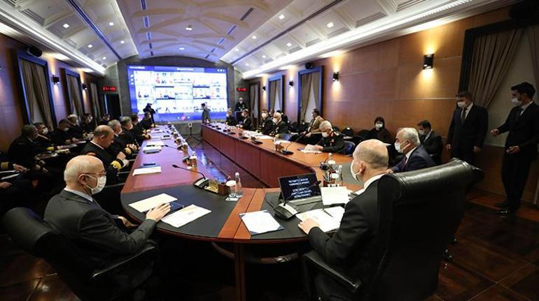 Bakan Soylu, komutanlar toplantısına başkanlık etti