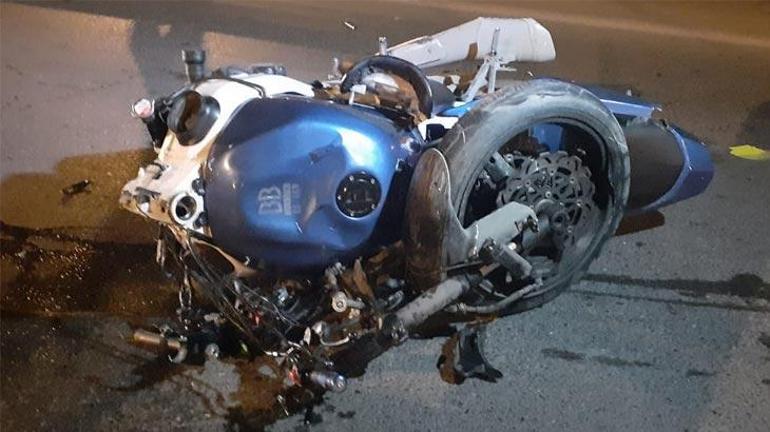 Zeytinburnunda motosiklet kazası İki kardeş ağır yaralı