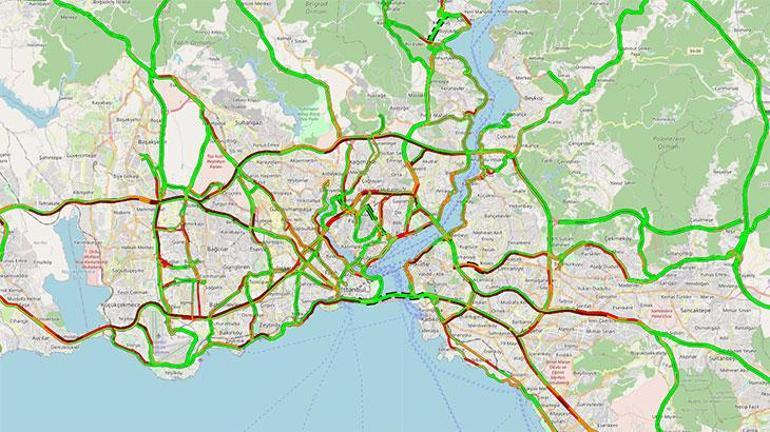 80 saatlik kısıtlama öncesi İstanbulda trafik yoğunluğu