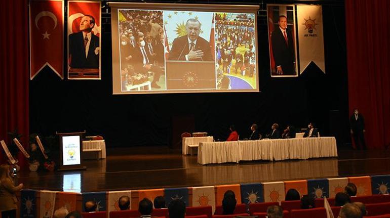 AK Parti Genel Başkan Yardımcısı Sarıeroğlu, Kırşehir 7. Olağan İl Kongresinde konuştu
