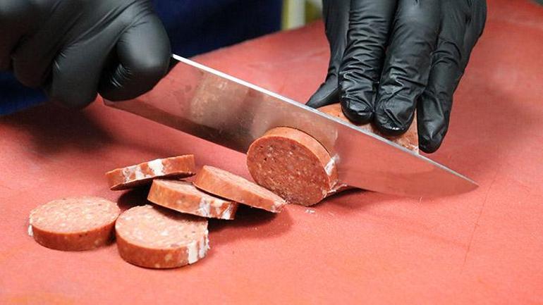 Kayseri ile Afyonun sucuk- pastırma rekabeti, Avrupaya taşındı