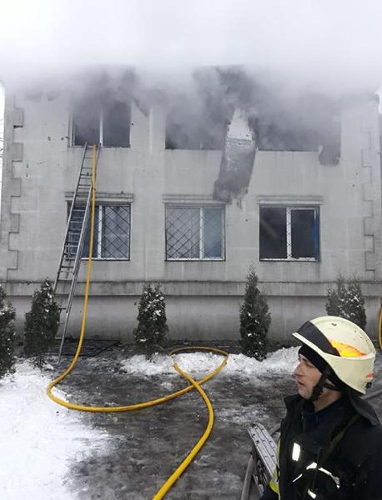 Son dakika... Ukraynada bakımevinde yangın faciası