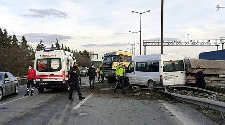 Anadolu Otoyolunda zincirleme kaza Trafik kilitlendi