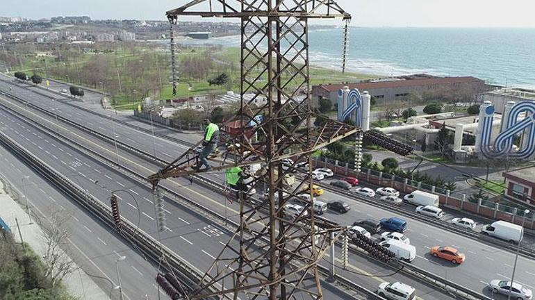 İstanbulda hayatı durduran çalışma Yarına kadar sürecek