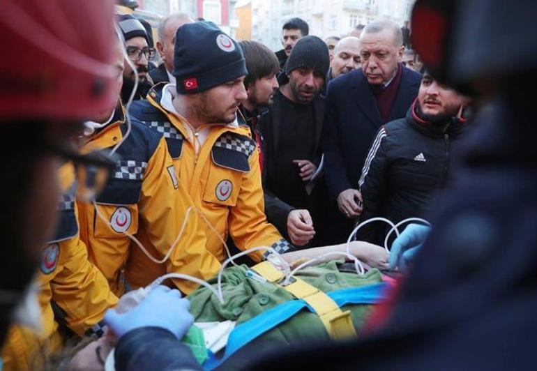 Cumhurbaşkanı Erdoğandan Elazığdaki deprem konutları paylaşımı