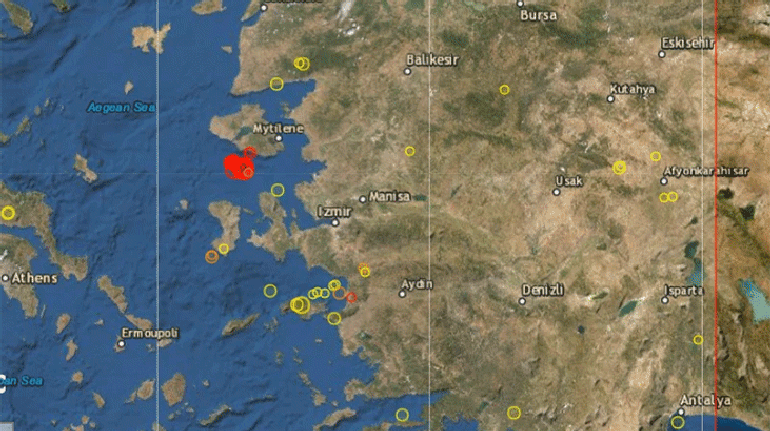 Son Dakika: Egede şiddetli deprem İstanbulda da hissedildi