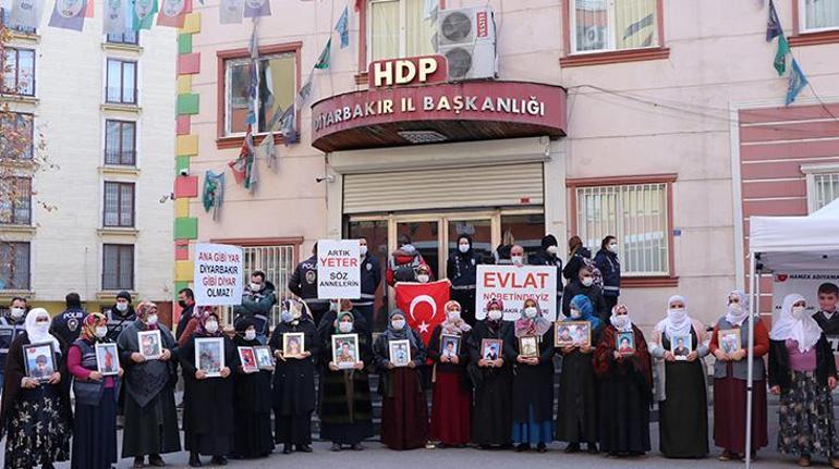 AK Partili Çam, Diyarbakır annelerini ziyaret etti