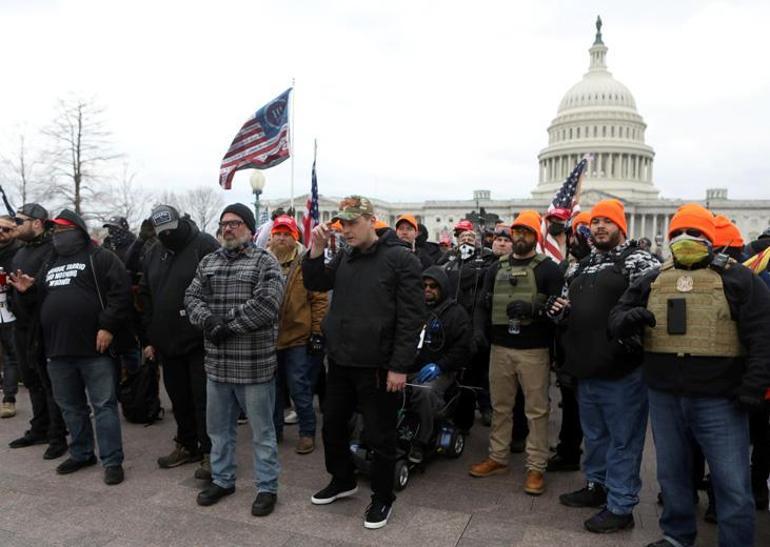 Kanada, Trump fanatiği ırkçı Proud Boys grubunu terör örgütü olarak kabul etti