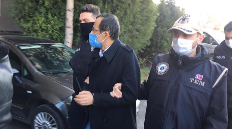 Son dakika: FETÖcü generalin rütbeleri söküldü