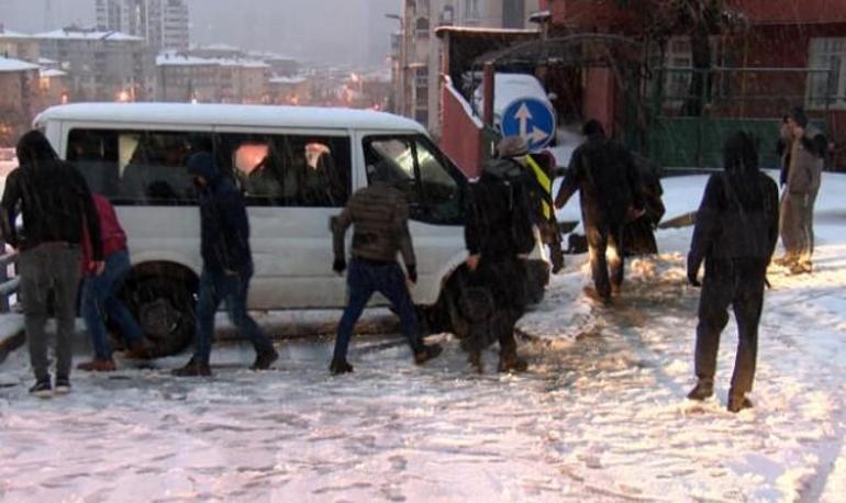 Son dakika... AKOMdan İstanbulda kar yağışına ilişkin açıklama