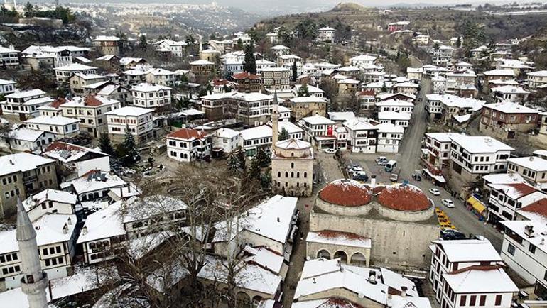 Safranbolu beyaza büründü
