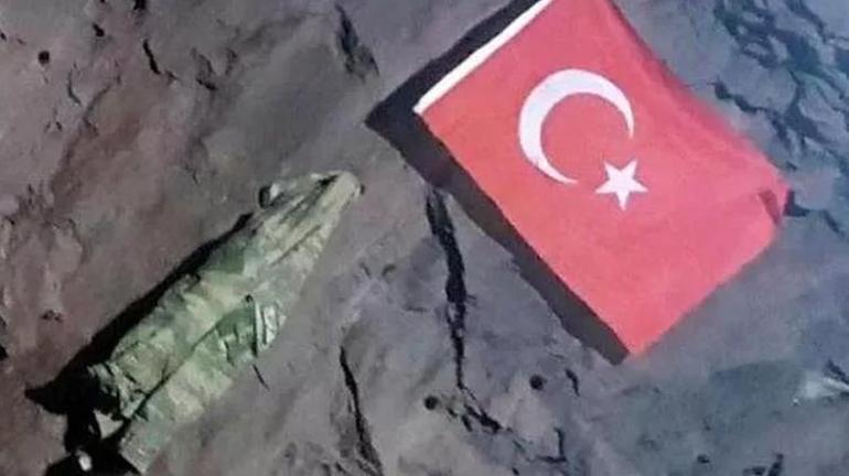 Garada şehit düşen Yüzbaşı Coşkun, Karayılanın mağarasına Türk bayrağı asmış