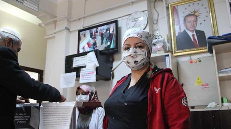 Son Dakika: Aile Sağlık Merkezinde rezalet Pantolonunu indirip çalışanlara küfretti