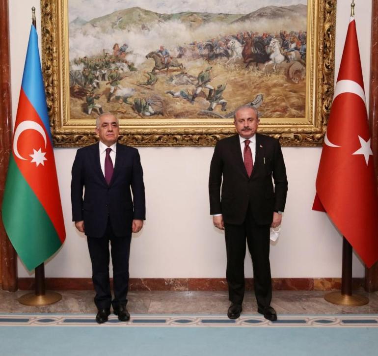 TBMM Başkanı Şentop, Azerbaycan Başbakanı Esedovu Mecliste ağırladı